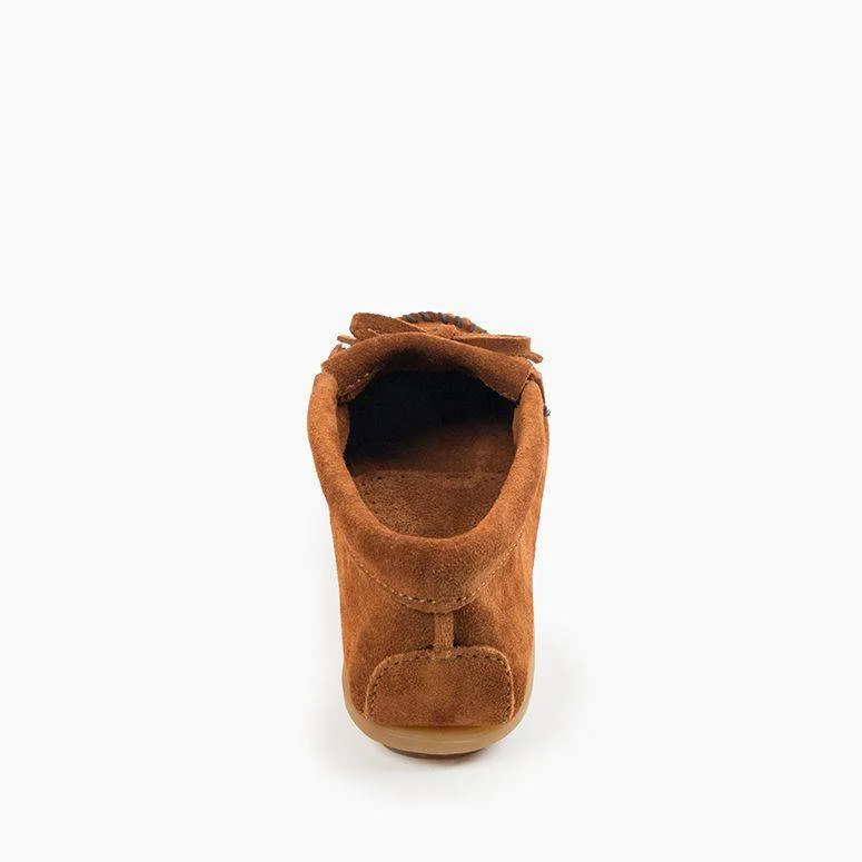 Minnetonka Women's 402 Kilty Hardsole Brown Suede